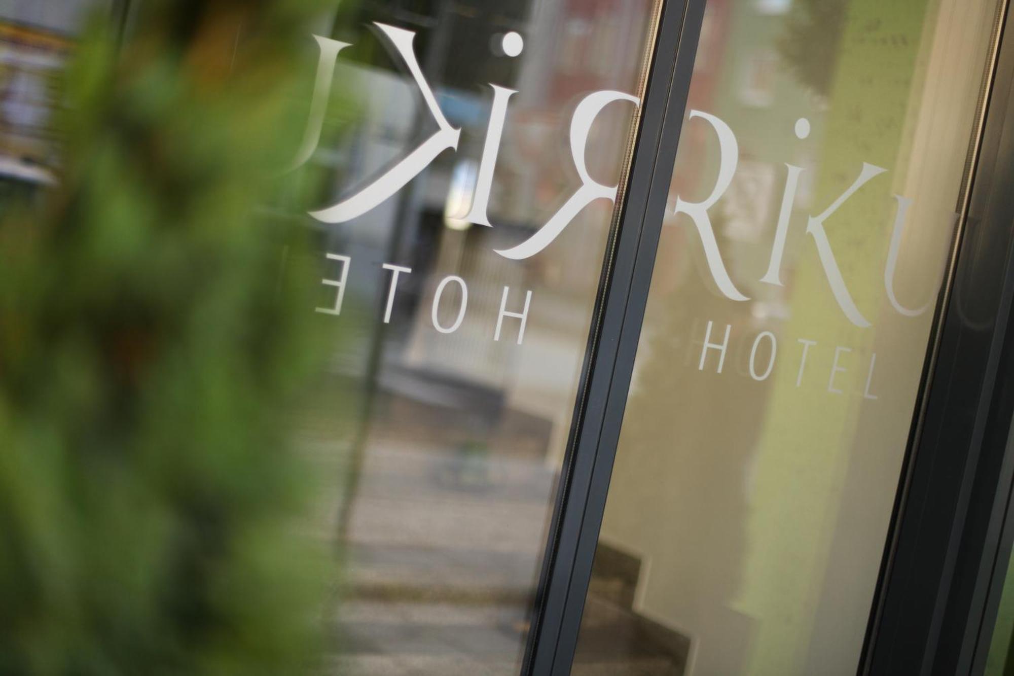 Riku Hotel Neu-Ulm Dış mekan fotoğraf