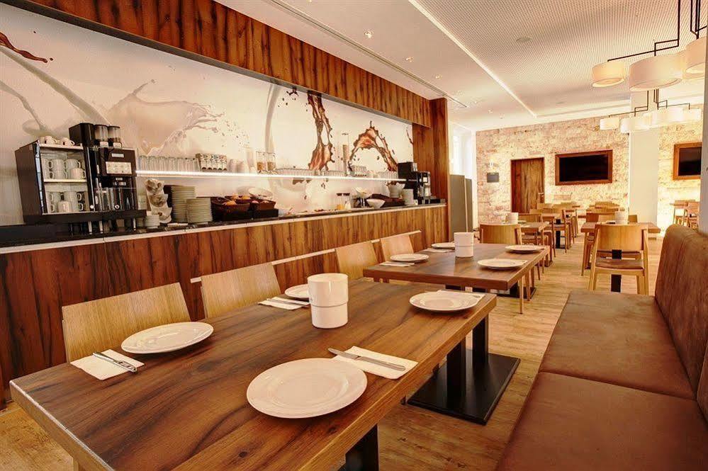 Riku Hotel Neu-Ulm Dış mekan fotoğraf