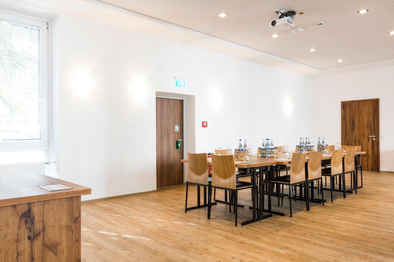 Riku Hotel Neu-Ulm Dış mekan fotoğraf