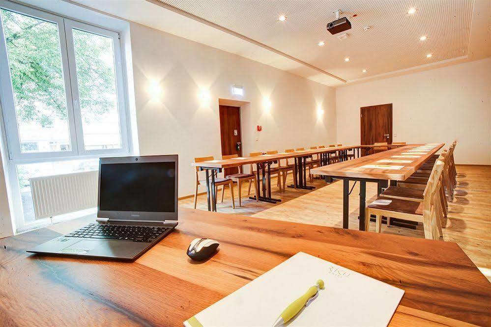 Riku Hotel Neu-Ulm Dış mekan fotoğraf